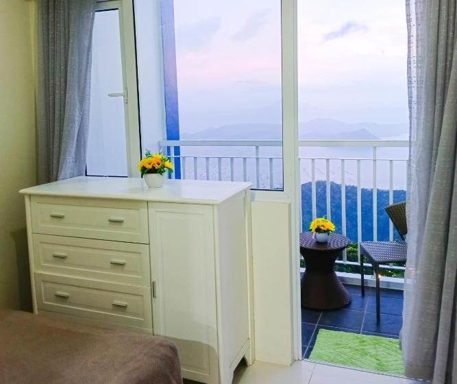 استودیو استاندارد با تراس, Alojamiento Tagaytay