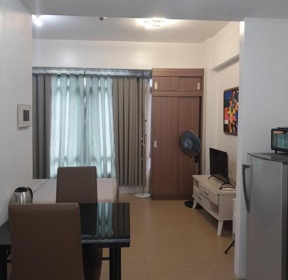 Standard Studio, Alps At 150 Newport Blvd Condominum Near T3