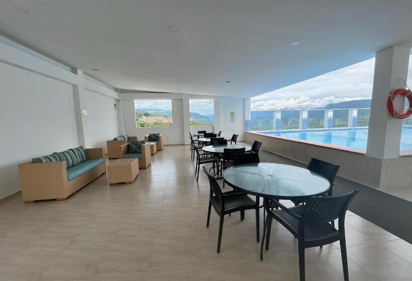 דירת שני חדרים, Apartahotel San Gil Plaza   Bed & Coffee