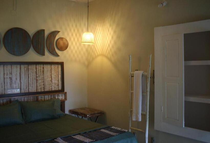 Camera Standard Vista Mare, Point Break Varkala