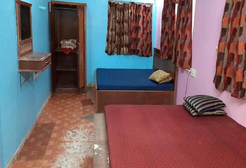 デラックスの４人部屋, Goroomgo Bidisha 2 Digha   Excellent Stay With Family, Parking Facilities