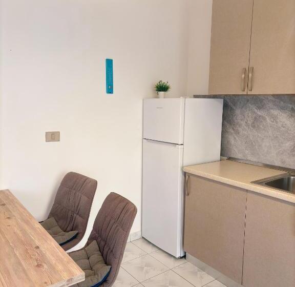 带1个卧室的公寓, Budget Retreat Tirana & Studios
