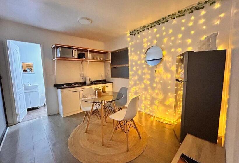 منزل غرفة نوم واحدة, Alojamiento En Villa Alemana Golden House Con Opción A Uso De Jacuzzi