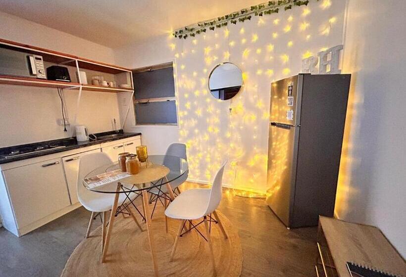 منزل غرفة نوم واحدة, Alojamiento En Villa Alemana Golden House Con Opción A Uso De Jacuzzi