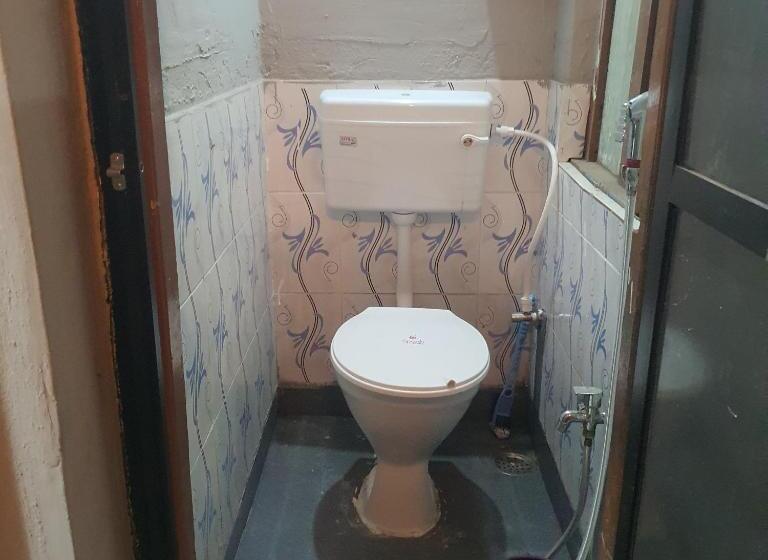 سوییت خانوادگی, Family Stay