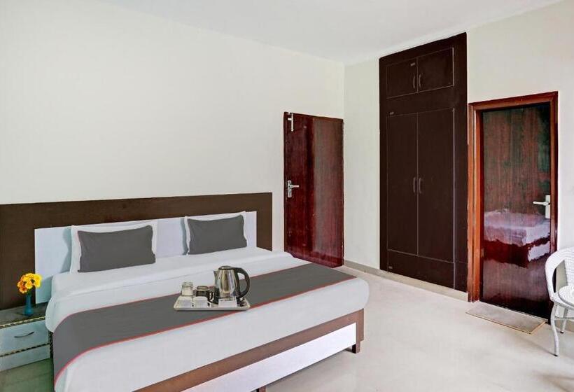 Habitació Triple Clàssica, Flagship Rajvanshi Palace