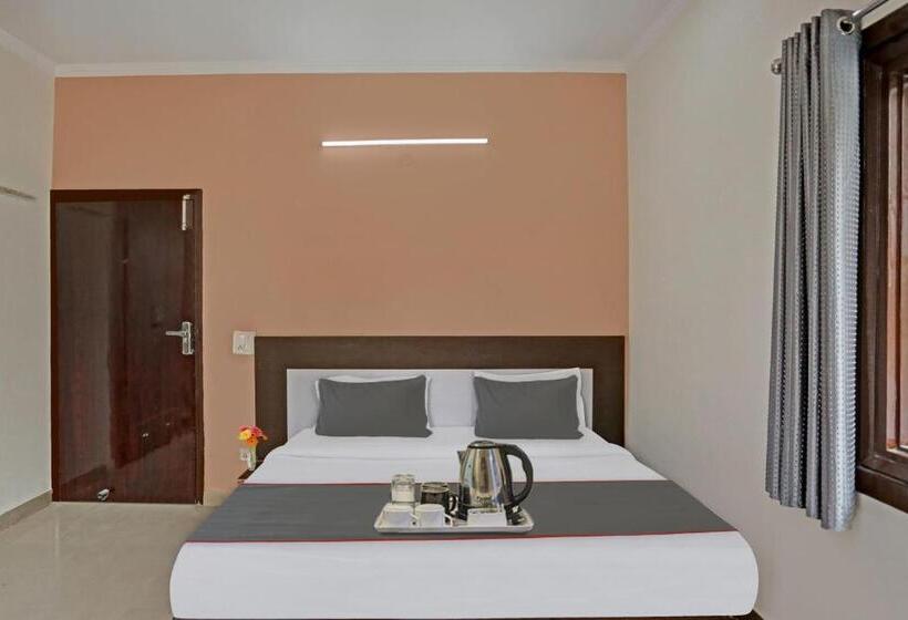 Habitació Triple Clàssica, Flagship Rajvanshi Palace