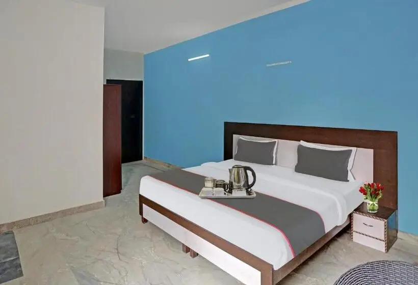 Classic Kolmen Hengen Huone, Flagship Rajvanshi Palace