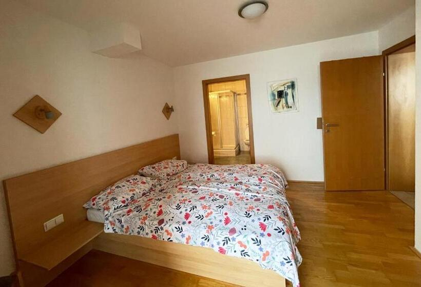 スタンダードルーム, Panorama Spa Lodges Das.schiller