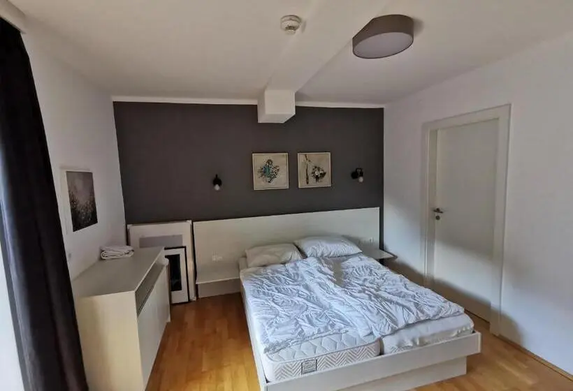 Standard-huone Näkymä, Panorama Spa Lodges Das.schiller