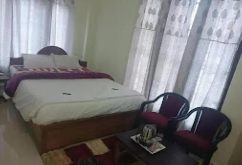 Deluxe-huone, Tk Residency Arunachal Pradesh
