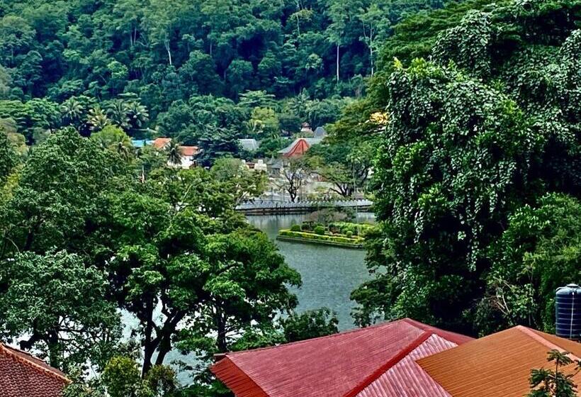 Chambre Deluxe King Size, Sesatha Lake Kandy