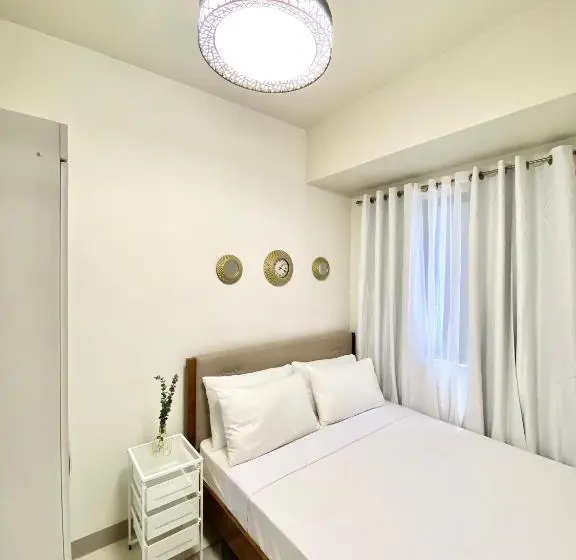 سوییت خانوادگی, Condo Staycation Near Mall Of Asia Pasay City