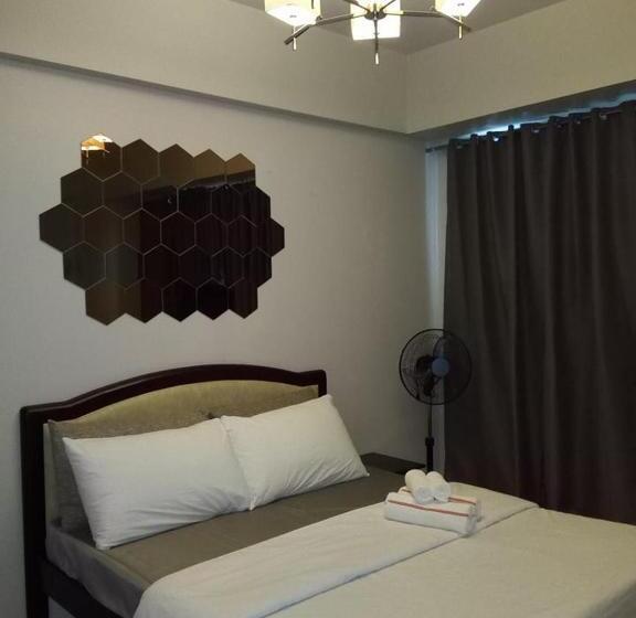 استودیو استاندارد با چشم‌انداز استخر, H&m One Palmtree Villas