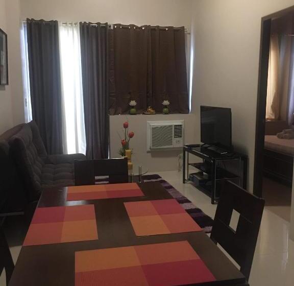 جناح عائلي, H&m One Palmtree Villas