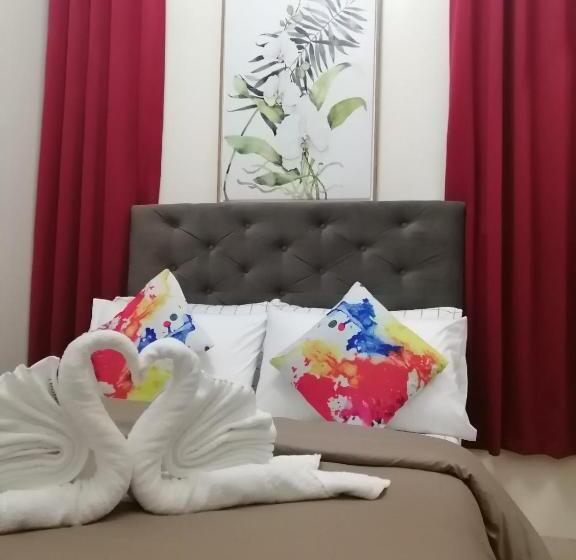 اتاق خانوادگی, H&m One Palmtree Villas