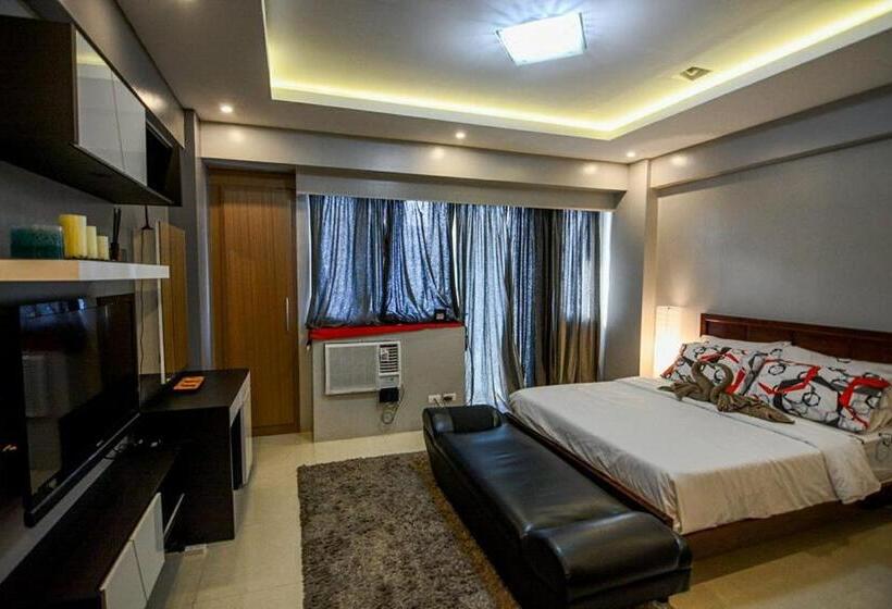 إستوديو قياسى, H&m One Palmtree Villas