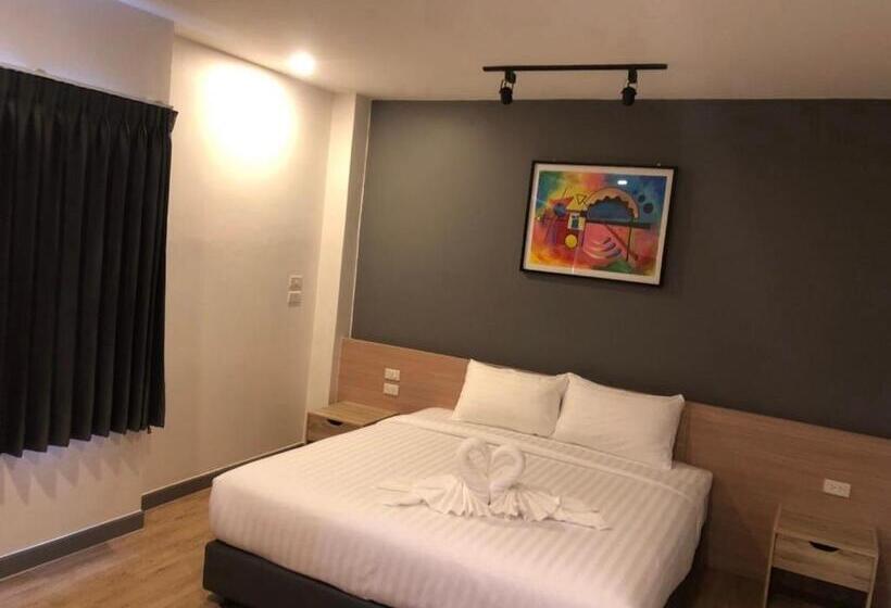 חדר דלוקס, โรงแรม เดอะโมเดล การ์เด้น