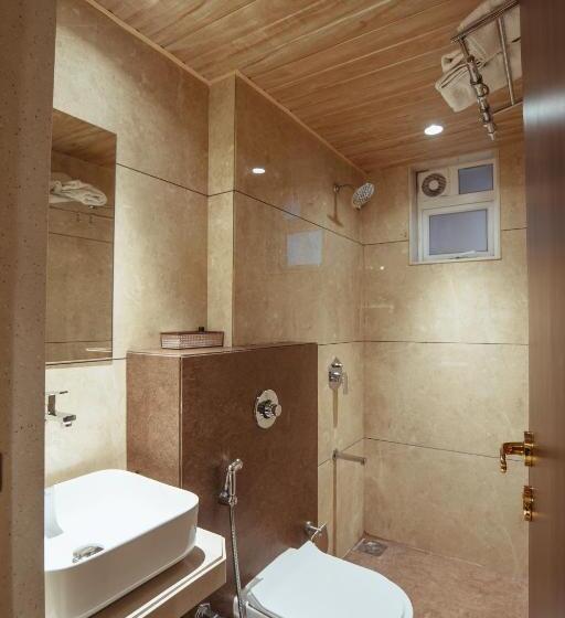 Номер Superior, Gold Crest Suites
