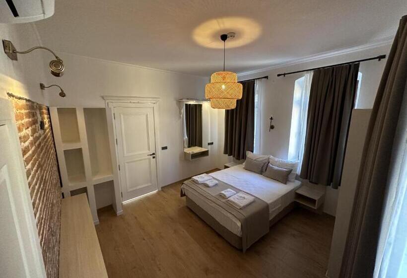 スーペリアールーム, La Luna Nueva