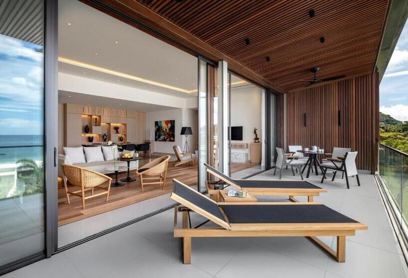 Deluxe Suite Sea View, Silversands Resort Grenada At Grand Anse