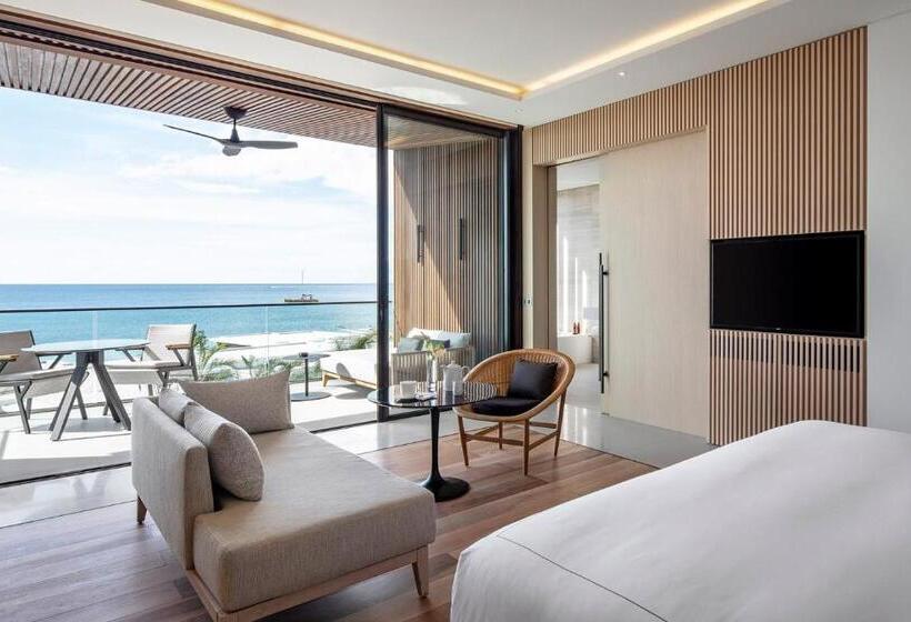 Deluxe Suite Sea View, Silversands Resort Grenada At Grand Anse