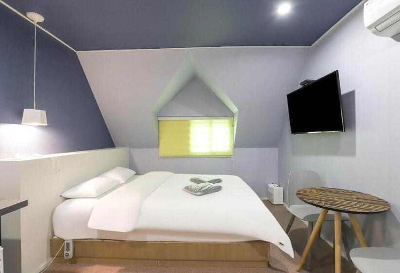 Habitació Deluxe, Stay Q