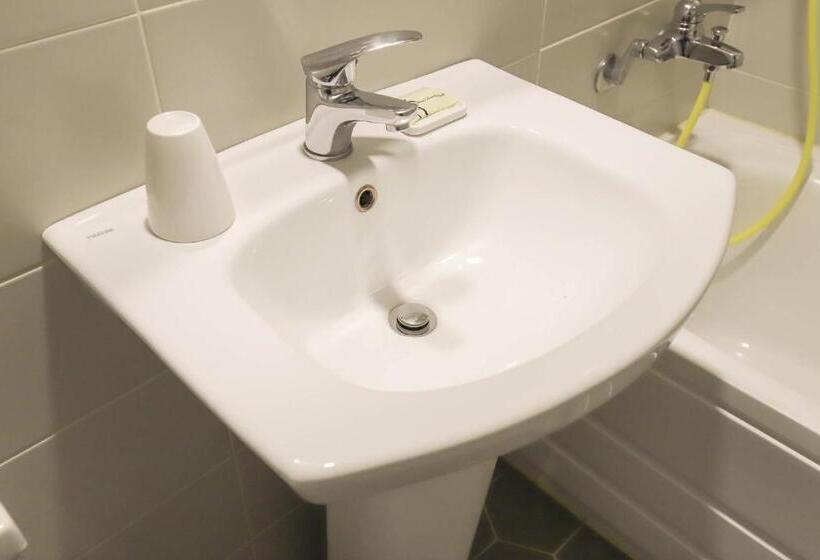 Habitació Superior, Stay Q