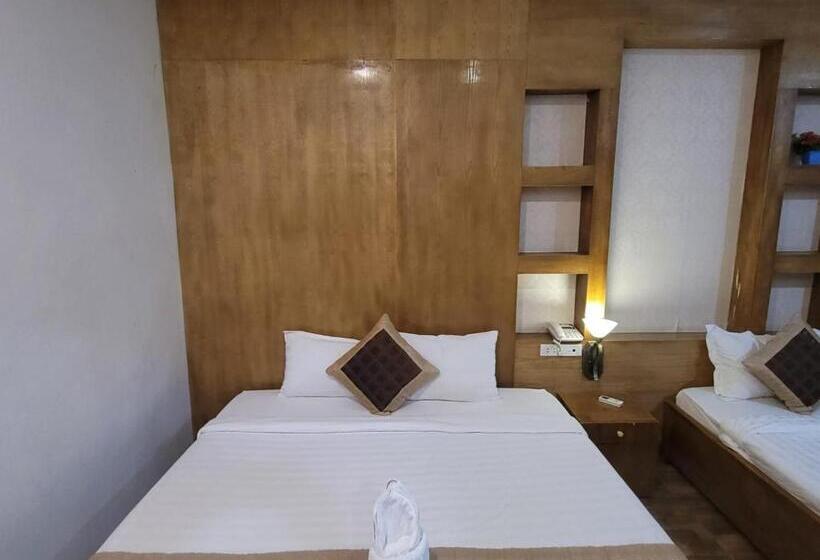 Номер Deluxe, Sunrise East 2