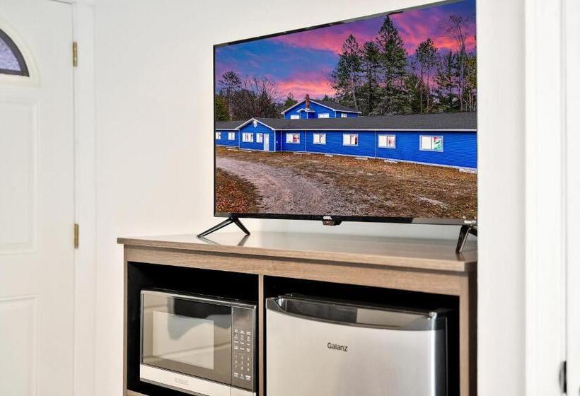 חדר סטנדרט עם מיטת קינג, The Blue Anchor Unit #4