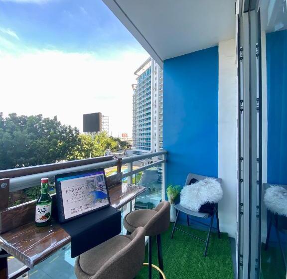 스탠다드 발코니 스튜디오, 1 Bedroom Unit With Massage Chair, Karaoke, Smart Tv At Azure Urban Resort