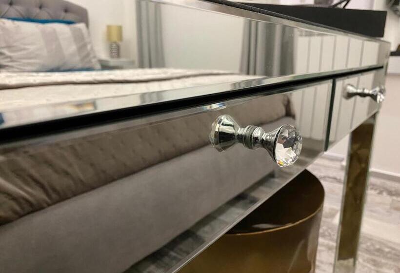 اتاق استاندارد, Testaccio Circo Massimo Strategic Suite