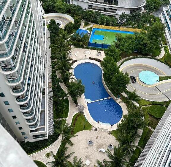 اتاق استاندارد با چشمانداز استخر, Condo In Paranaque Blisscape Azure