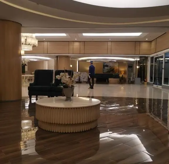 2 Schlafzimmer Apartment, Shell Residences Moa 3