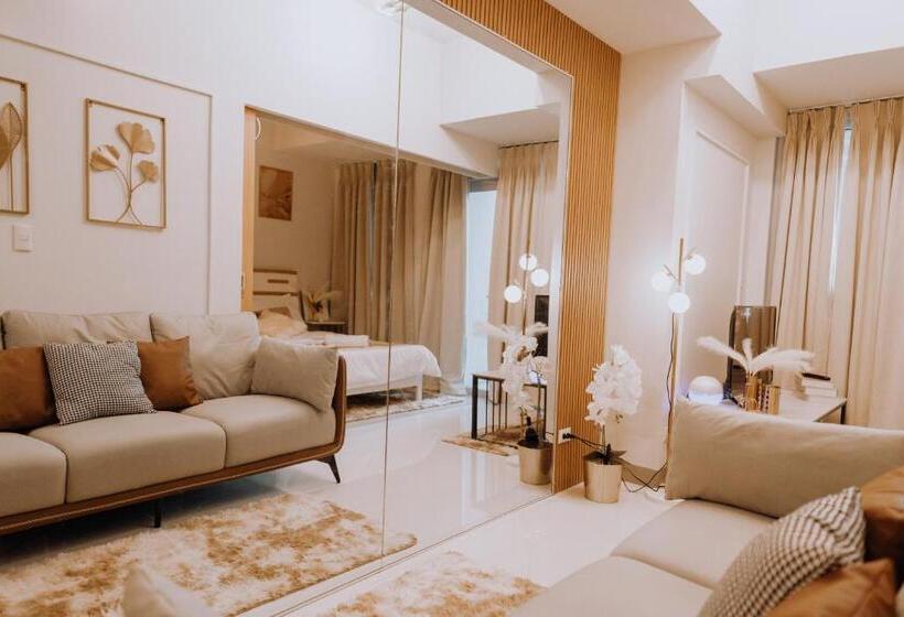 آپارتمان 1 خوابه با بالکن, Uptown Parksuites Elegant 1br With Balcony And Washer