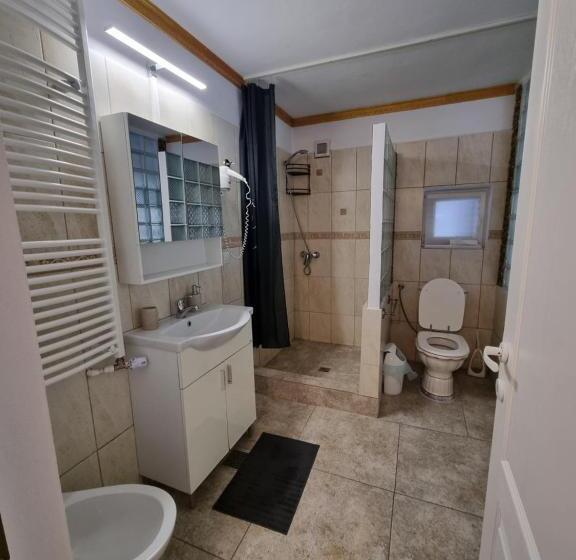 اتاق لوکس, Divinahome