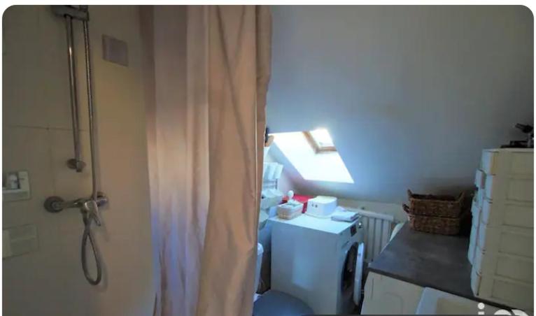 דירת חדר נוף לגינה, 4pers 2lits 5 Min Aéroport Orly,navette Et Parking Extra,location En Nuit Et Jourchez Sandro