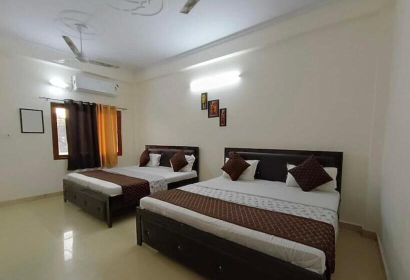 스탠다드 룸 킹사이즈 침대, The Ramam