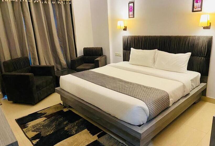 اتاق لوکس, Hsr Klyde Suites