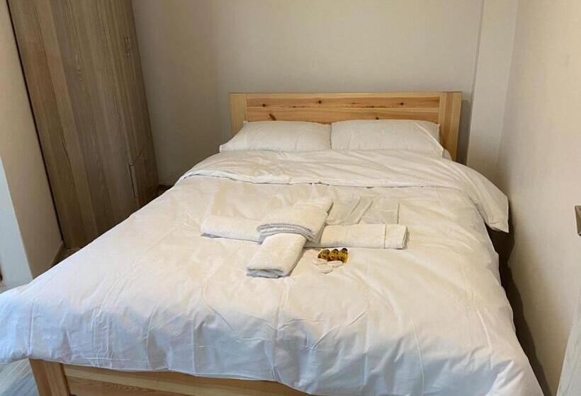 Люкс Deluxe Кровать Кинг, La Perato Suites