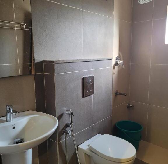 주니어 스위트, Le Malabar Hotel Near Kims Al Shifa Hospital