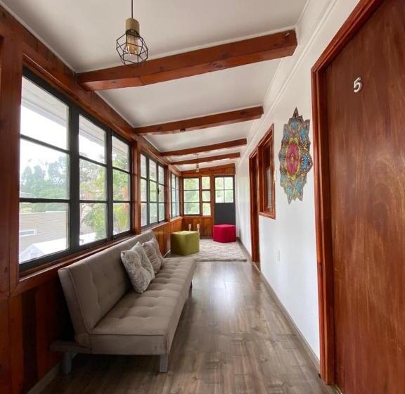 Семейный Номер, Hostal La Casona