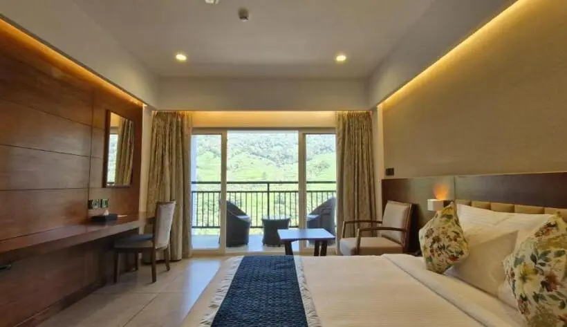 デラックスルーム, The Grand Cliff Resort Munnar