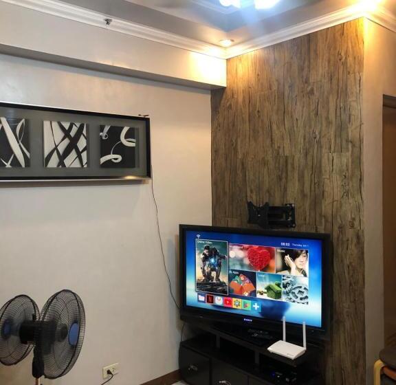 Huoneisto 1 Makuuhuone, 1br Condo Unit W/ Fantastic View Near Us Embassy