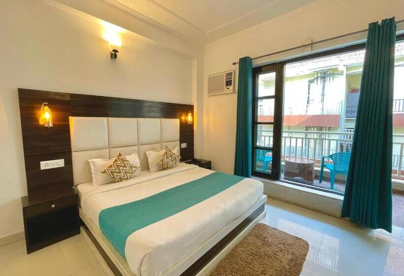 חדר דלוקס, The Wraveler Tapovan Rooms And Dorms