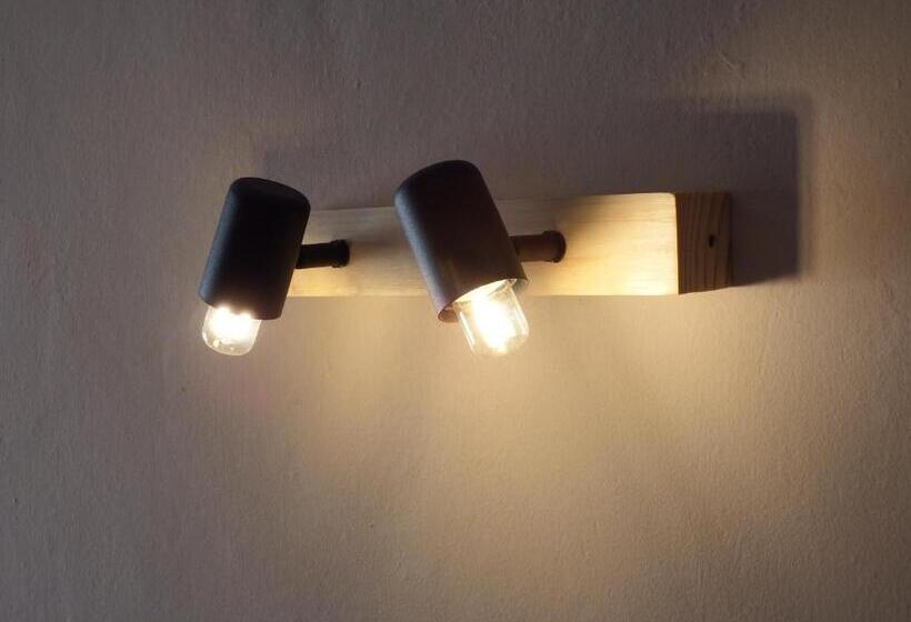 Номер Стандарт, B&b Al Colle