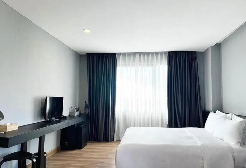 اتاق سوپریور با تخت بزرگ, Bb Hotel Savannakhet