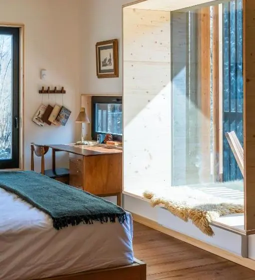 キングサイズベッドのデラックスルーム, Eastwind Hotel Oliverea Valley