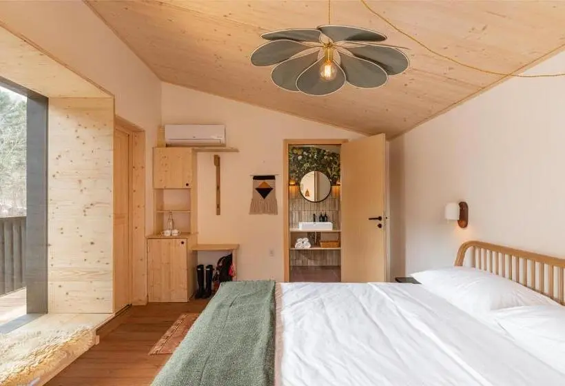 キングサイズベッドのデラックスルーム, Eastwind Hotel Oliverea Valley