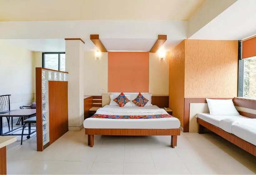 Chambre Deluxe, Fabhotel Samrat
